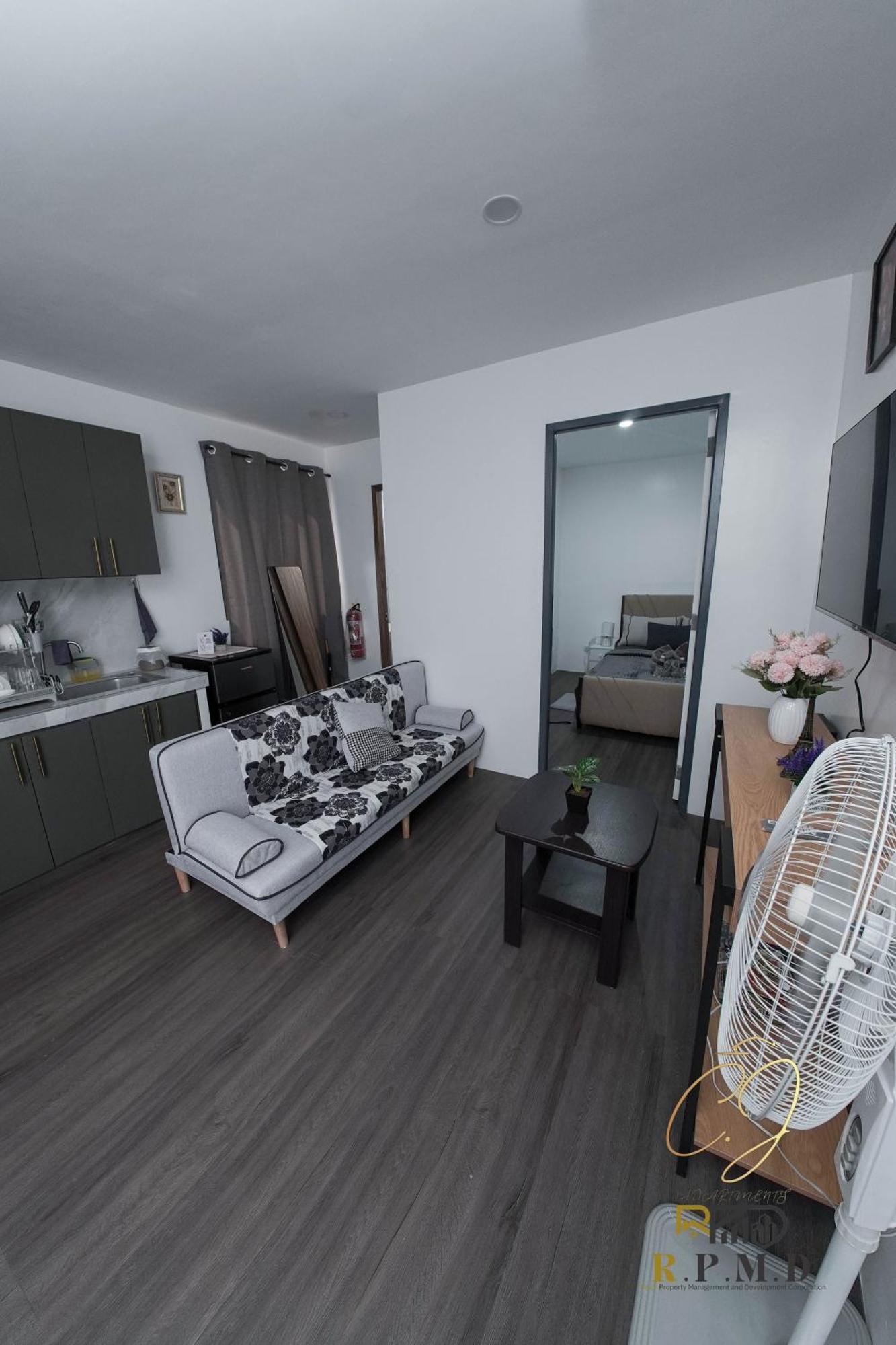 Cj Apartments Olongapo Eksteriør bilde